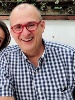 Yaneth Waldman y Jota Mario Valencia, presentadores.