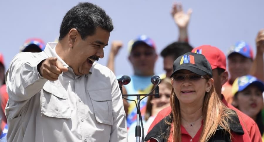 Nicolás Maduro y Cilia Flores