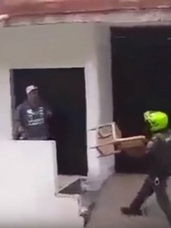 Hombre con machete