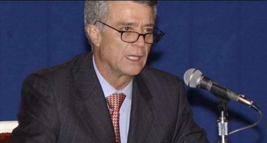 José Roberto Arango.