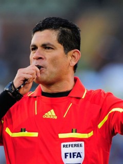 Roban a Óscar Julián Ruiz