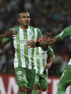 Macnelly Torres celebrando con Dayro Moreno, cuando jugaban en Nacional