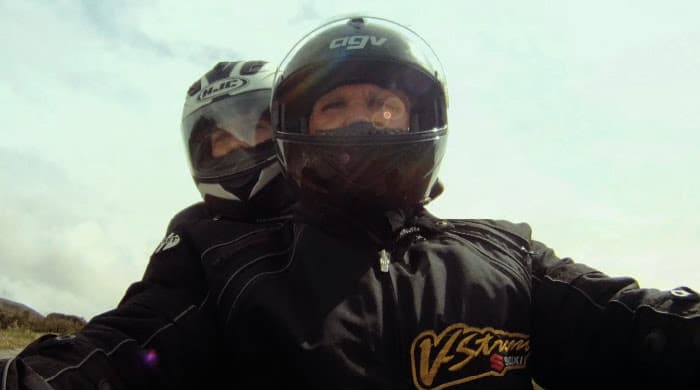 Motos