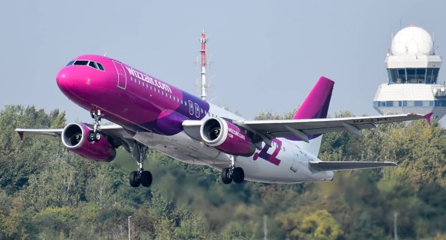 Avión WizzAir