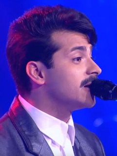 Eddie Santiago