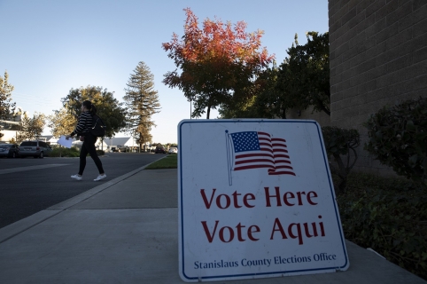 Punto d votación en Modesto, California
