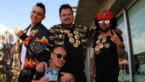 Los cantores Koko y Koronel