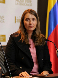 Álvaro Uribe y Paloma Valencia