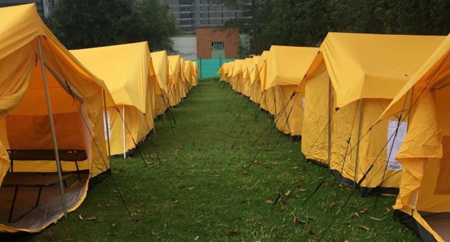 Campamento humanitario en Bogotá. para venezolanos.