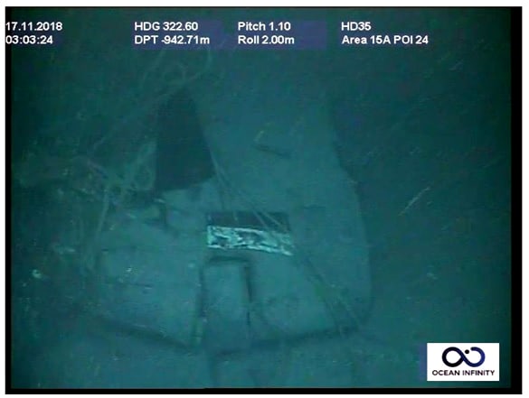 Parte de los restos del submarino ARA San Juan ubicado un año después