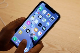 iPhone XR