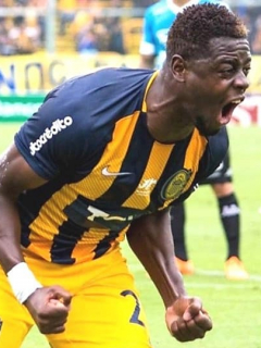 Óscar Cabezas, defensa de Rosario Central