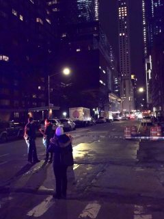 Evacúan sede de CNN en Nueva York por amenaza de bomba