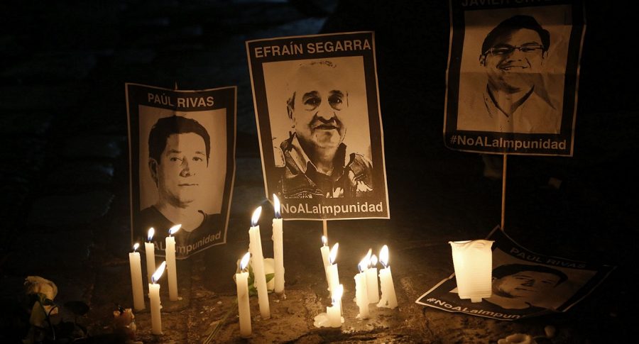 Homenaje a periodistas ecuatorianos asesinados en Colombia