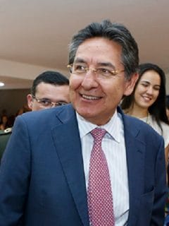 Néstor Humberto Martínez