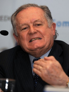 Luis Carlos Sarmiento Angulo