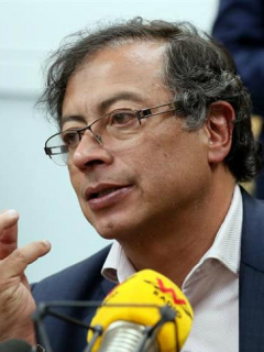 Belisario Betancur y Gustavo Petro