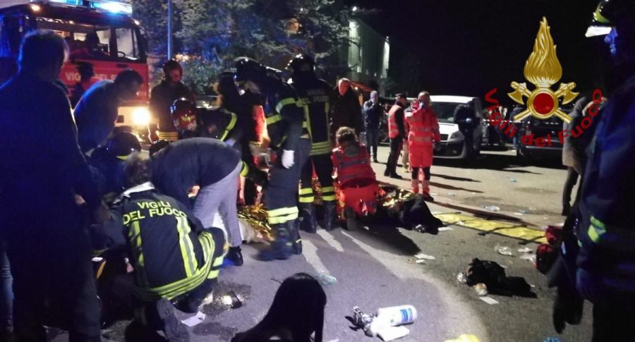 Estampida en Italia deja al menos 6 muertos y 120 heridos