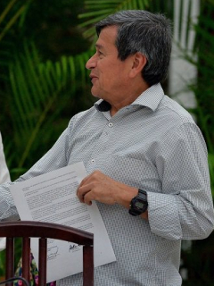Gustavo Bell, negociador del Gobierno; Iván Mora, garante de cuba; Pablo Beltrán, negociador del Eln.