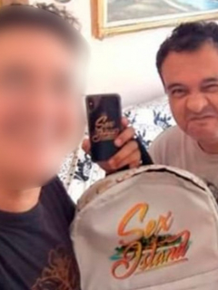 Joven gana rifa para fiesta sexual.