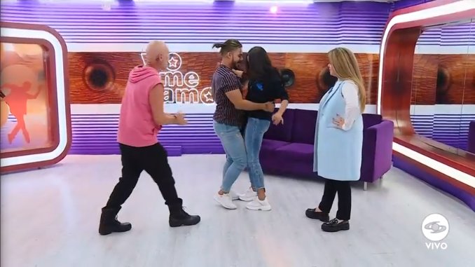 'Maía' y 'Maluma' bailan durante un ensayo del programa 'Yo me Llamo'.