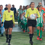 Mujeres árbitras (fútbol femenino)