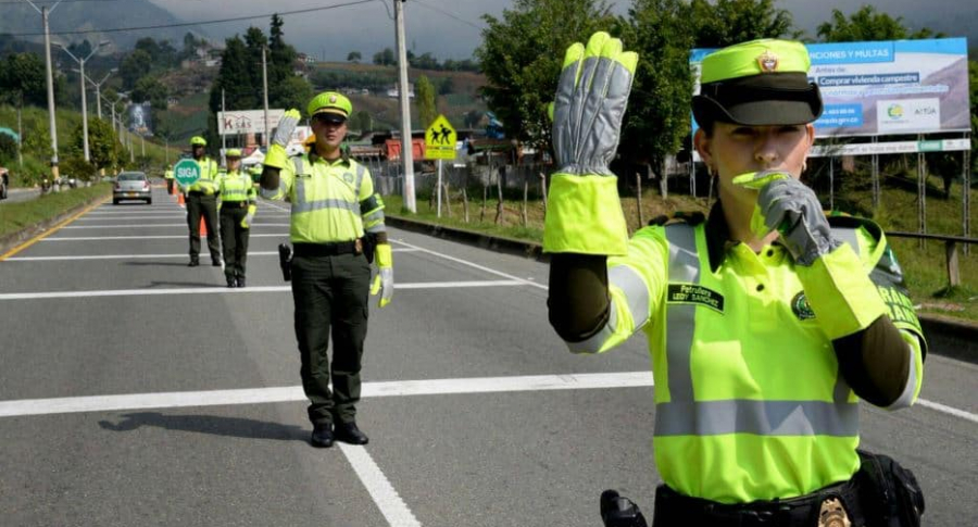 Policía de Tránsito en carretera