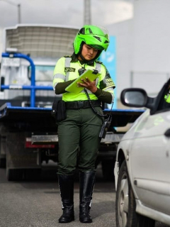 Policía de Tránsito, comparendo