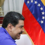 Nicolás Maduro, mientras ofrece una entrevista al periodista español Ignacio Ramonet
