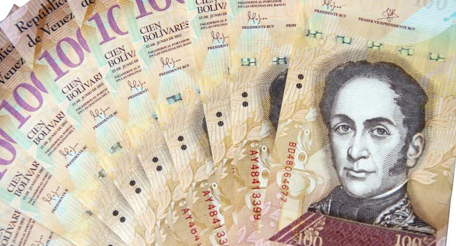 Billetes de 100 bolívares venezolanos.
