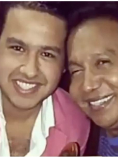 Martín Elías Díaz, cantante fallecido, junto a su difunto padre Diomedes Díaz