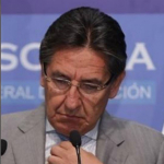 Daniel Coronell y el fiscal Néstor Humberto Martínez