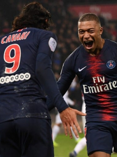 Cavani y Mbappé