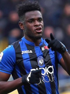 Duván Zapata y Cristiano Ronaldo