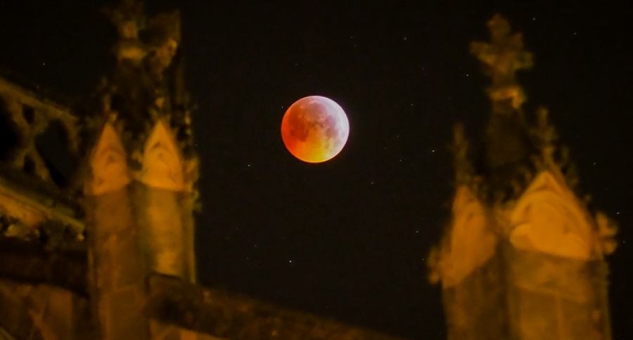 'Luna de sangre' en Francia