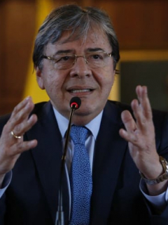 Carlos Holmes Trujillo
