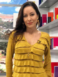 Flavia Dos Santos