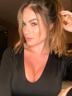 Sara Uribe
