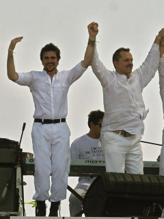 Juanes, Miguel Bosé y Alejandro Sanz, cantantes.