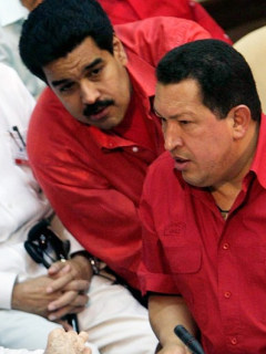 Hugo Chávez y Maduro