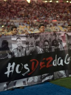 Homenaje a víctimas del incendio de Flamengo