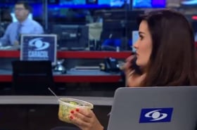 Vanessa de la torre fue sorprendida con la coca del almuerzo al aire