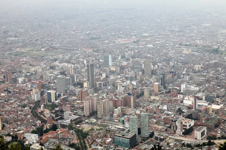 Contaminación en Bogotá no da tregua y se mantiene alerta ambiental