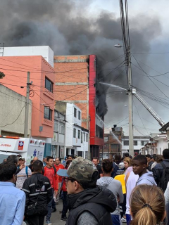 incendio en Barrios Unidos