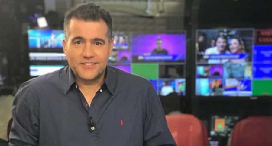 Carlos Calero, presentador colombiano.