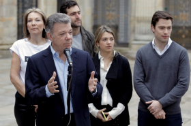 Santos y familia