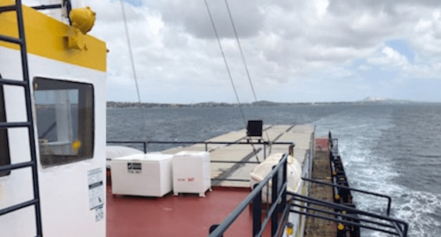 Barco de ayuda humanitaria de Puerto Rico