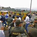 Guardias cruzan frontera hacia Colombia