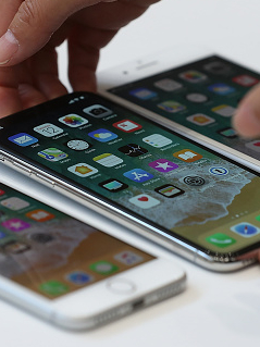iPhone