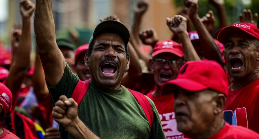 Chavistas marchan en Caracas